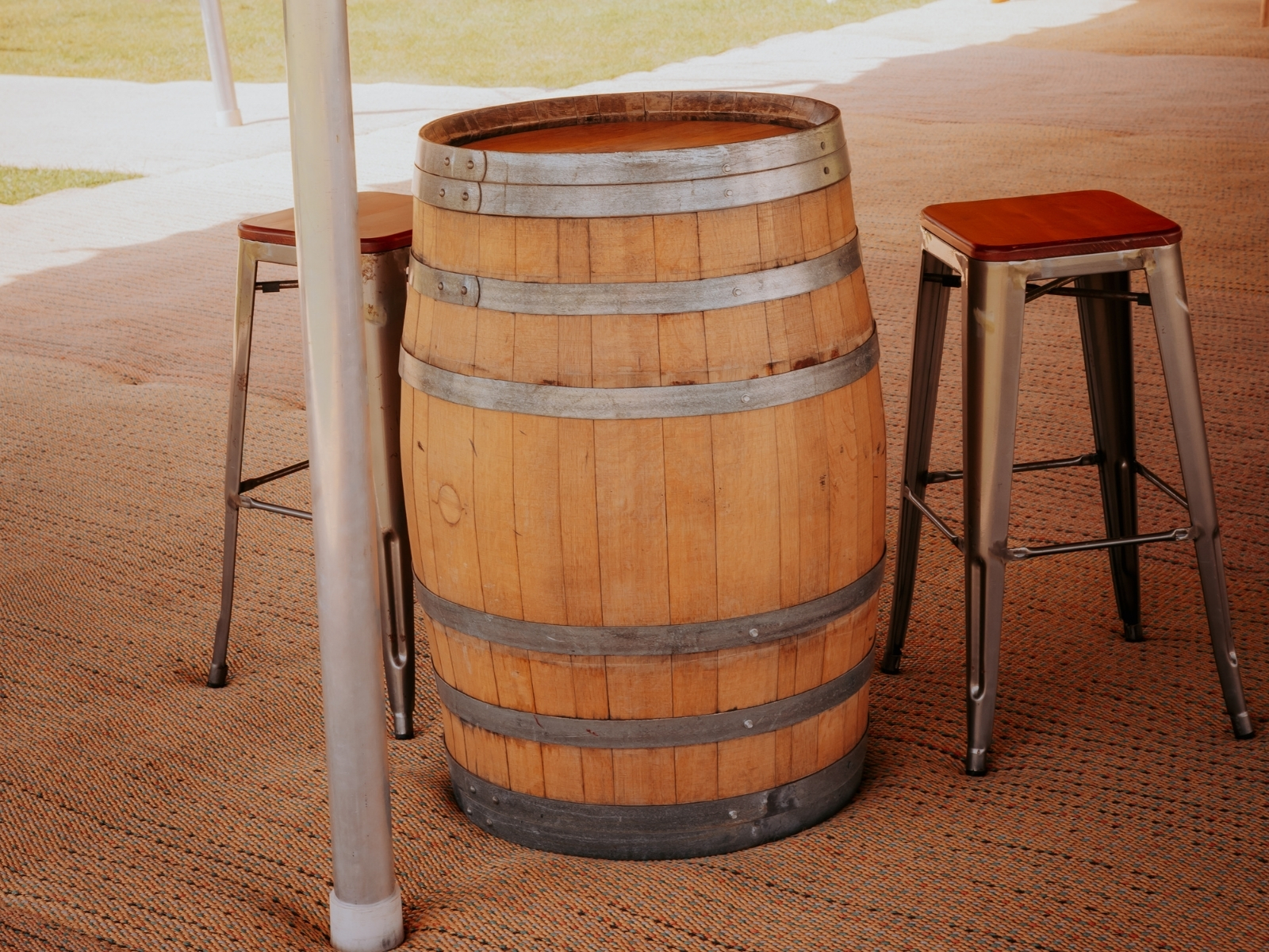Wine Barrel & Stools