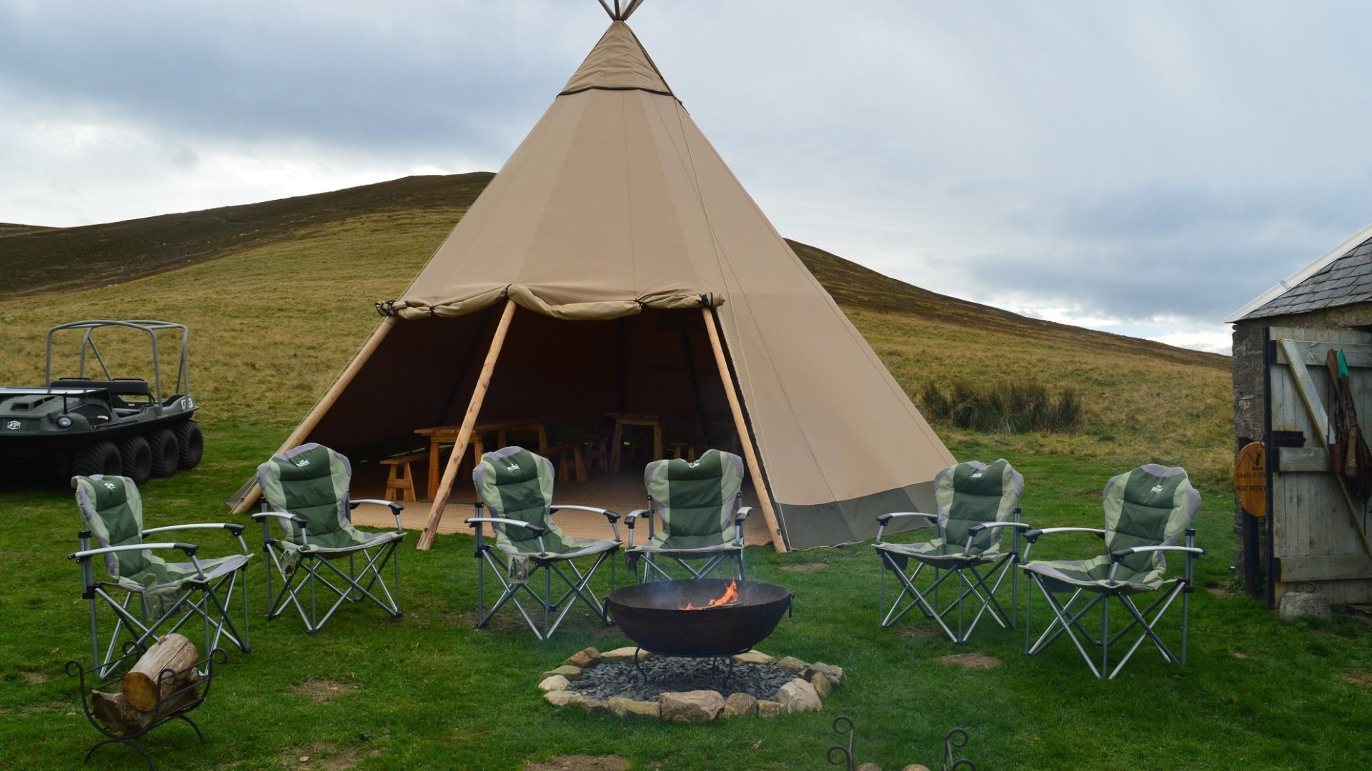 Chill Out Tipi